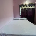 Naikhomestay